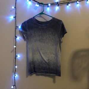 American Eagle T shirt